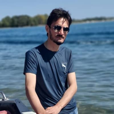 Ali