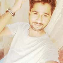 Riaz Hussain