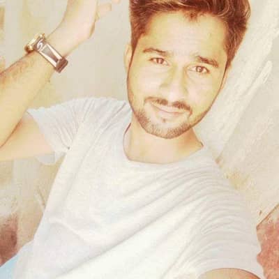 Riaz Hussain